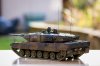 Revell 03243 German Leopard 2A5 - A5NL - 1-35 Scale-2.jpg