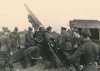 1939_-_Mise_en_batterie_du_canon_belge_FRC_120_mm_mle_1931_du_26A_(3).JPG