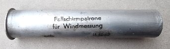 01 - Fallschirmpatorne für Windmessung.jpg