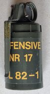 02 - handgranaat Nr.17 offensive achterzijde.jpg