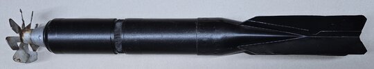 01 - AO-2 clusterbomb from 45 mm shell body.jpg