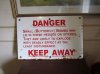 Danger Sign 001 (800x600) (640x480).jpg