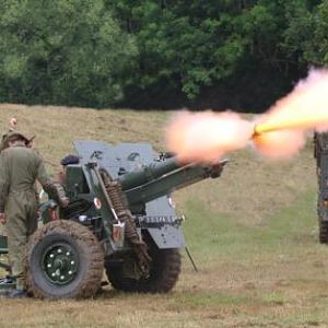 British 25pr Gun Firing