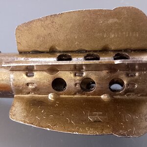 No 3  10/42