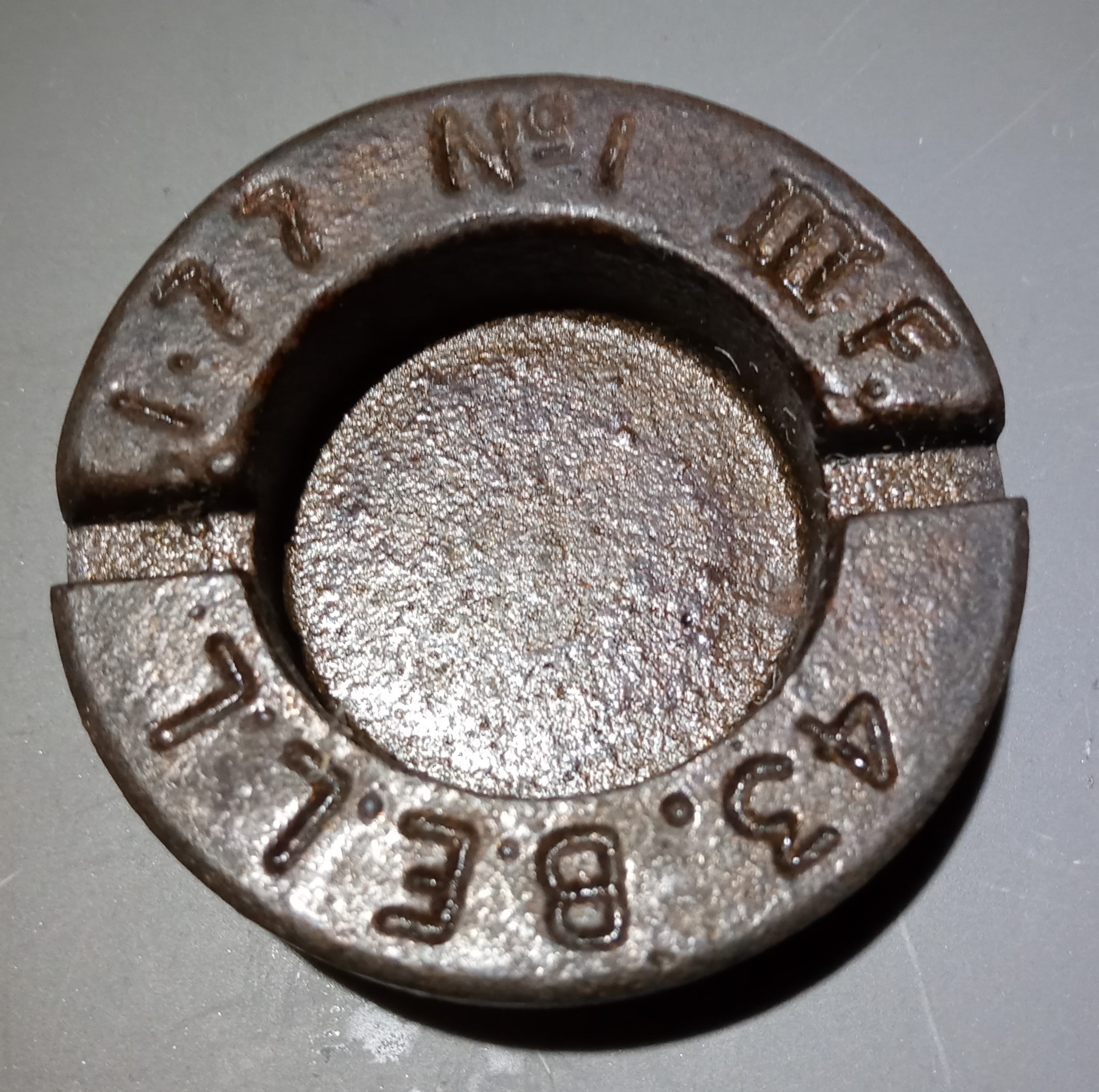 1,77 No1 IIIF 43 BELL