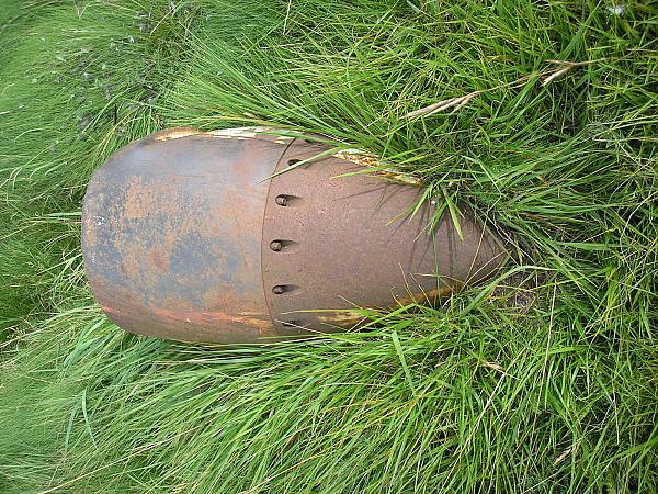 Large pointy nose cone this time