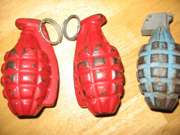 New grenades 101009 001 2 MK2 Throwing Practice grenades and a MK2 Practice Grenade