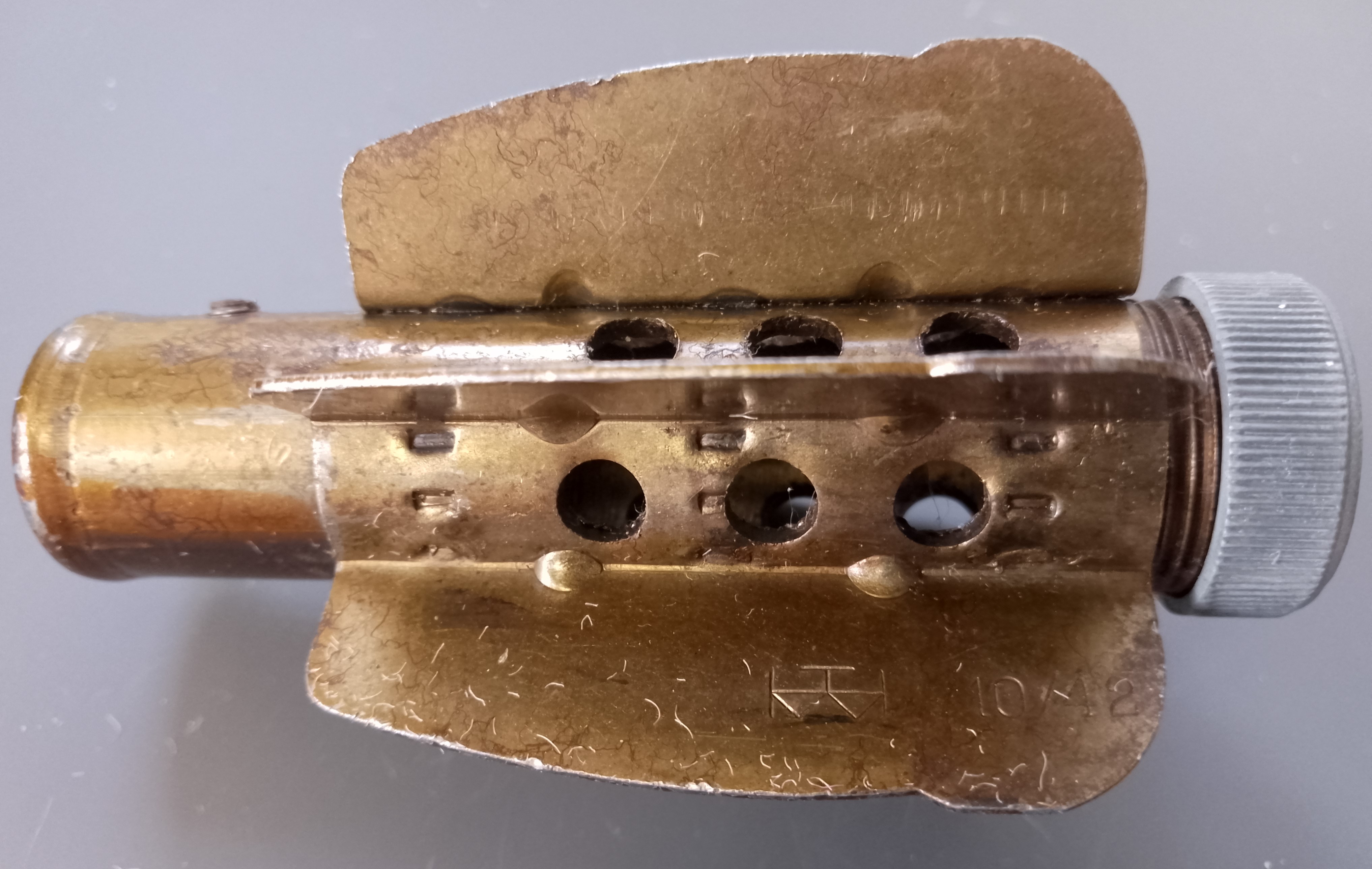 No 3  10/42