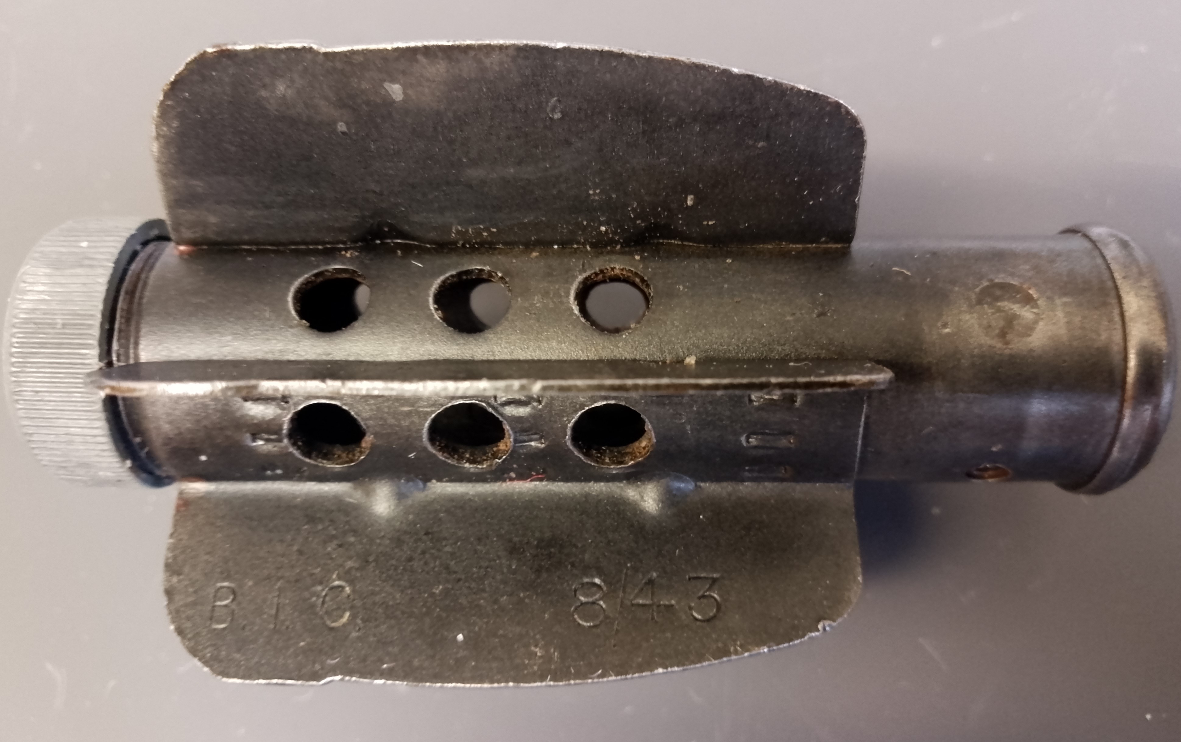 No 3 B I C 8/43 3.
